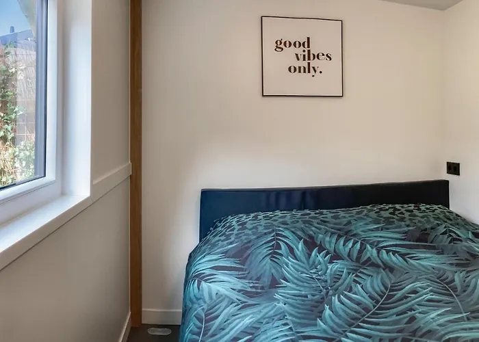 Semesterbostad Stunning In With Wifi Putten