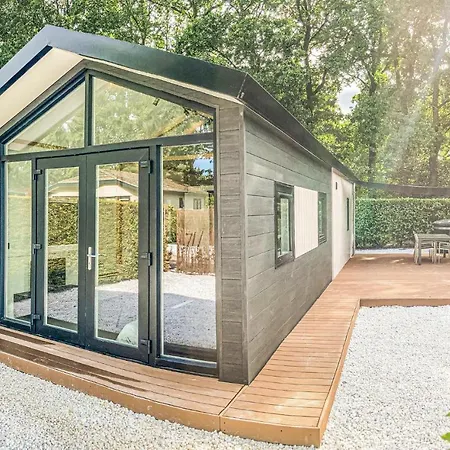 Stunning In With Wifi * Putten